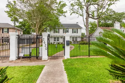 2620 Gladys Avenue, Beaumont, TX 77702 - Photo 3