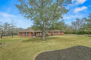 1002 Howe Dr, College Station, TX 77845 - Photo 1