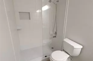 9223 Grove Haven Dr, Houston, TX 77083 - Photo 11