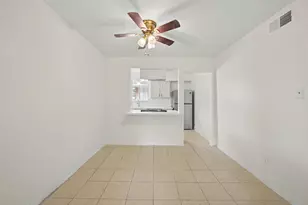 5704 Edgemoor Dr, Houston, TX 77081 - Photo 7