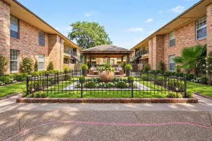 5704 Edgemoor Dr, Houston, TX 77081 - Photo 27