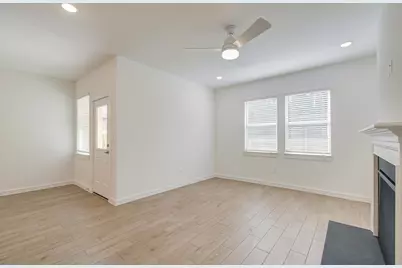 225 Little Spring Court, Anahuac, TX 77514 - Photo 29