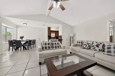 8831 Sandstone Street, Houston, TX 77036 - Photo 5