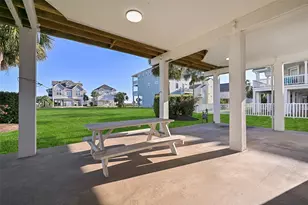 14407 Spyglass Cir, Galveston, TX 77554 - Photo 39