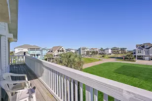 14407 Spyglass Cir, Galveston, TX 77554 - Photo 35