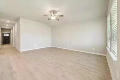 8206 Blackwell Cove Drive, Baytown, TX 77523 - Photo 3