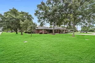 18403 Bluff View Dr, Crosby, TX 77532 - Photo 35