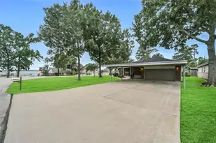 18403 Bluff View Dr, Crosby, TX 77532 - Photo 33