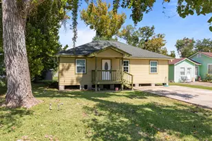 122 W Bernard St, Clute, TX 77531 - Photo 3