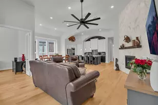 423 N Hillary Step Pl, Montgomery, TX 77316 - Photo 19