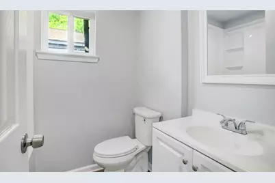 5123 Peachtree Street #1/2, Houston, TX 77016 - Photo 5