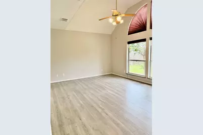 6202 Retlin Court, Houston, TX 77041 - Photo 9