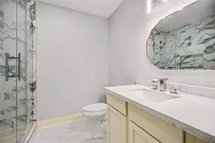 10802 Sagetrail Dr, Houston, TX 77089 - Photo 13