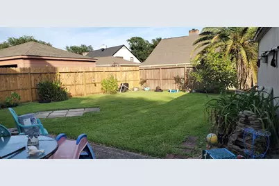 10350 Sageglow Drive, Houston, TX 77089 - Photo 7