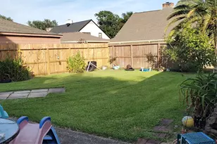 10350 Sageglow Dr, Houston, TX 77089 - Photo 7