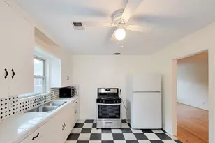 2249 Branard St, Houston, TX 77098 - Photo 13
