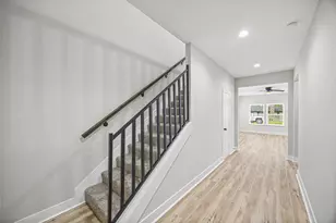 8203 Gladstone St, Houston, TX 77051 - Photo 15