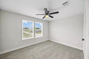 8203 Gladstone St, Houston, TX 77051 - Photo 21
