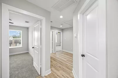 8203 Gladstone Street, Houston, TX 77051 - Photo 19