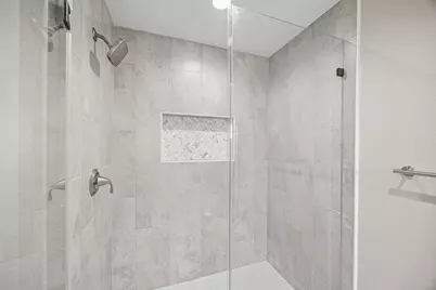 8203 Gladstone Street, Houston, TX 77051 - Photo 29