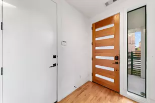 608 Oakley St, Houston, TX 77006 - Photo 5