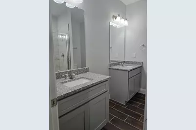 213 Adoue Avenue, Baytown, TX 77520 - Photo 5