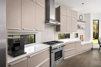 3703 Wroxton Road, West University Place, TX 77005 - Photo 19