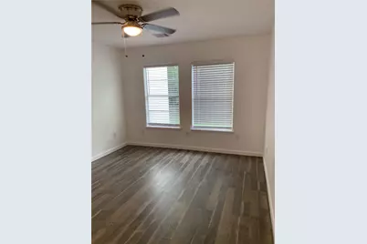11950 Greenloch Lane, Houston, TX 77044 - Photo 5