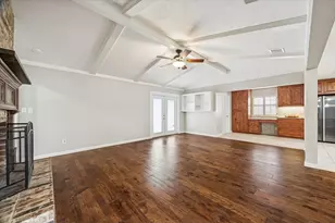 2310 Walnut Bend Ln, Houston, TX 77042 - Photo 13