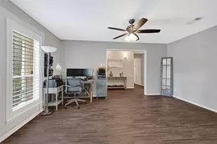 27113 S Harlan Ln, Conroe, TX 77385 - Photo 13