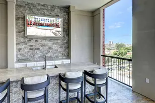 2111 Austin St, Houston, TX 77002 - Photo 9