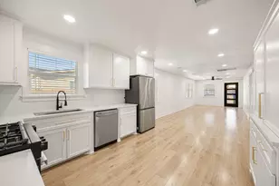 4109 Europa St, Houston, TX 77022 - Photo 11