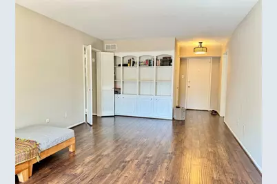 357 N Post Oak Lane #209, Houston, TX 77024 - Photo 9