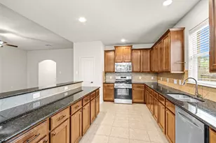 2005 Borthwick Ln, Conroe, TX 77301 - Photo 9