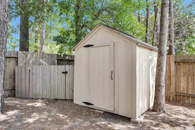 2005 Borthwick Lane, Conroe, TX 77301 - Photo 35