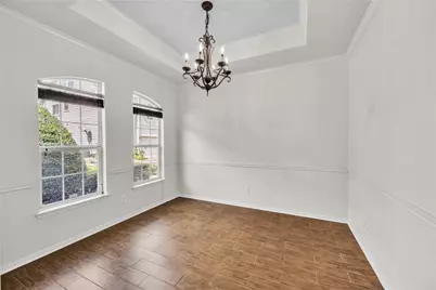 2614 Shady Acres Court, Houston, TX 77008 - Photo 5