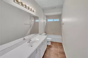 2614 Shady Acres Ct, Houston, TX 77008 - Photo 21