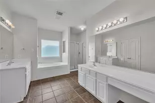 2614 Shady Acres Ct, Houston, TX 77008 - Photo 29