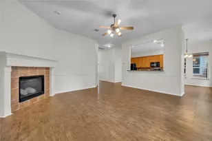 2614 Shady Acres Ct, Houston, TX 77008 - Photo 9