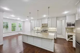 1717 Creek Dr, Houston, TX 77055 - Photo 19