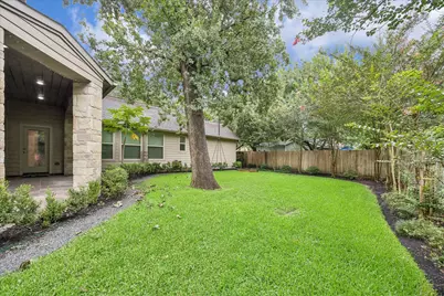 1717 Creek Drive, Houston, TX 77055 - Photo 43
