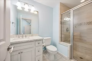 1717 Creek Dr, Houston, TX 77055 - Photo 27