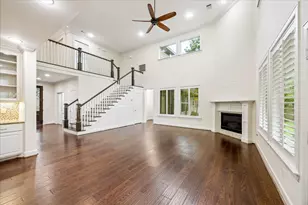 1717 Creek Dr, Houston, TX 77055 - Photo 33