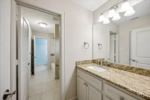 1717 Creek Dr, Houston, TX 77055 - Photo 29