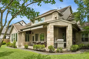 1717 Creek Dr, Houston, TX 77055 - Photo 37