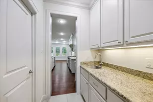1717 Creek Dr, Houston, TX 77055 - Photo 23