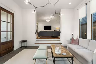 714 E 18th St, Houston, TX 77008 - Photo 15