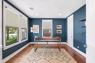 714 E 18th St, Houston, TX 77008 - Photo 17