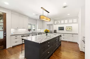 714 E 18th St, Houston, TX 77008 - Photo 7