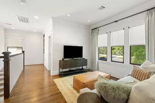 714 E 18th St, Houston, TX 77008 - Photo 37